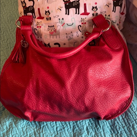 Nine West large red bag.  Beautiful bag - Picture 4 of 9